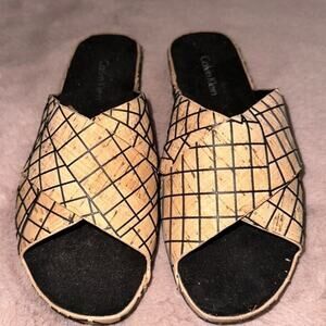 Very Cute Calvin Klein Meelena Slide Sandals Size 5.5